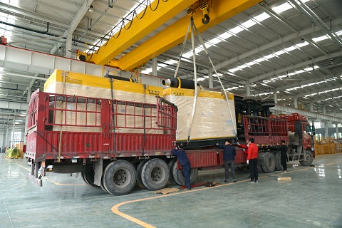 華全房地產(chǎn)業(yè)500kw移動(dòng)拖車(chē)柴油發(fā)電機(jī)組項(xiàng)目